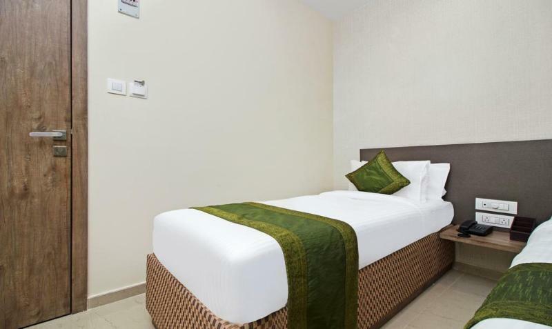 Ocean Suites Hotel Mumbai Dış mekan fotoğraf