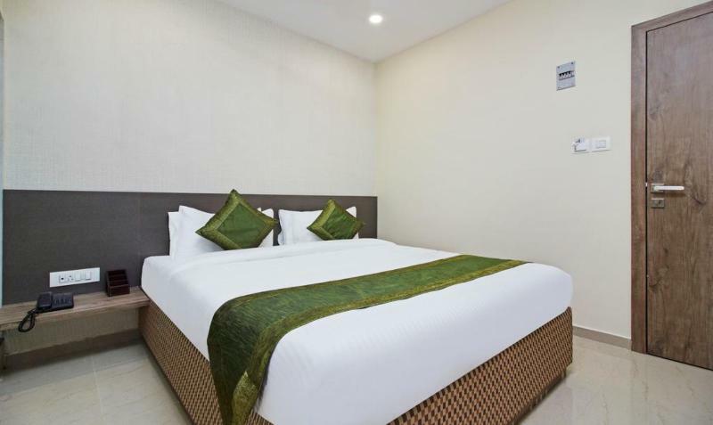 Ocean Suites Hotel Mumbai Dış mekan fotoğraf