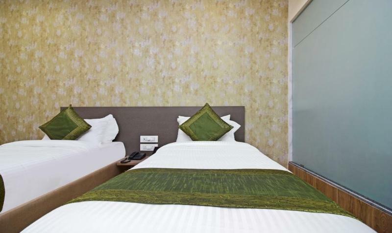 Ocean Suites Hotel Mumbai Dış mekan fotoğraf