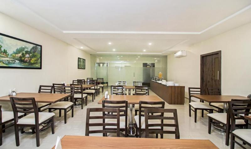 Ocean Suites Hotel Mumbai Dış mekan fotoğraf